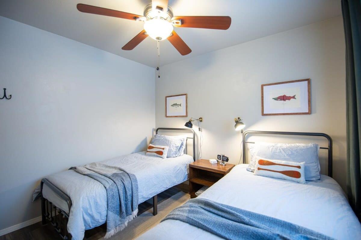 Stylish1 Bed 1 Bath Apartment Анкоридж Экстерьер фото